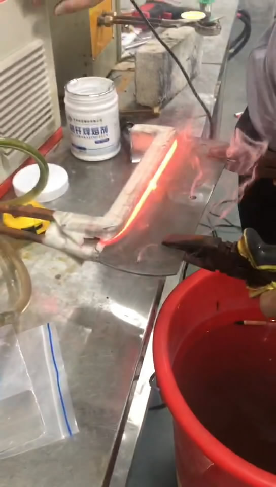 超高频芭乐污网站下载对刀口淬火试样视频