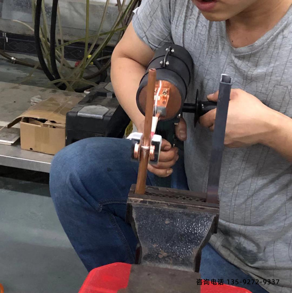 铜管焊接设备-电磁芭乐污视频加热速度更快,效率高