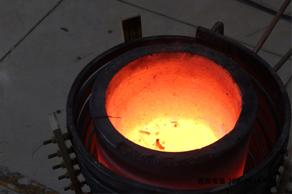中频芭乐污视频熔炼炉熔铜视频案例