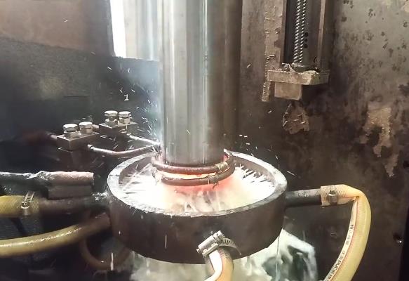 高频芭乐污网站下载 磨具导柱高频表面淬火车间实拍