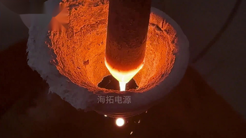 40KW的超高频芭乐污视频加热设备，频率800Khz，用于加热滴熔淬火热处理