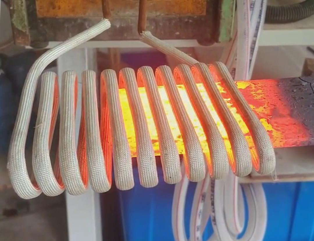 40KW高频芭乐污视频加热设备在加热10mm厚钢板方面