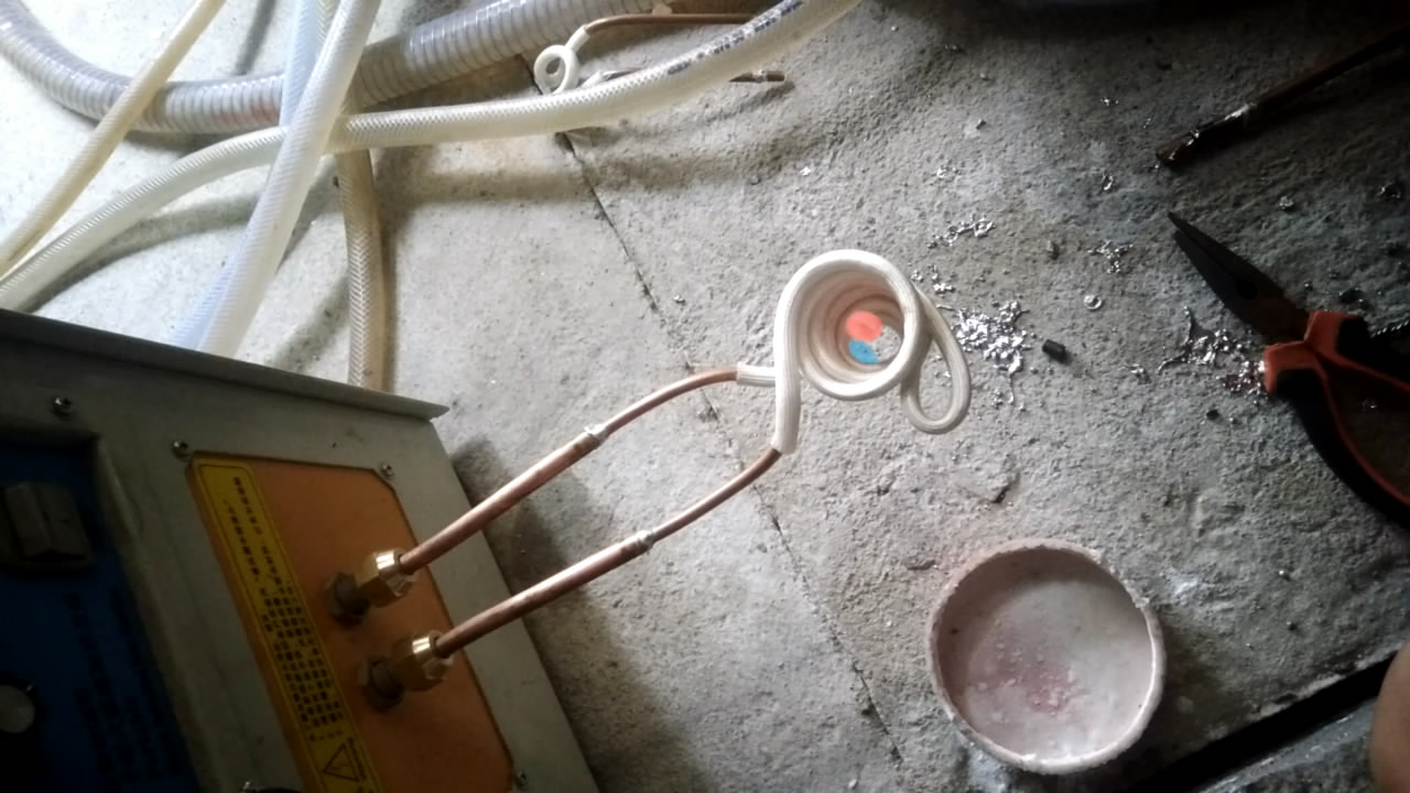 选择高频芭乐污网站下载的电流频率时，需要计算吗？