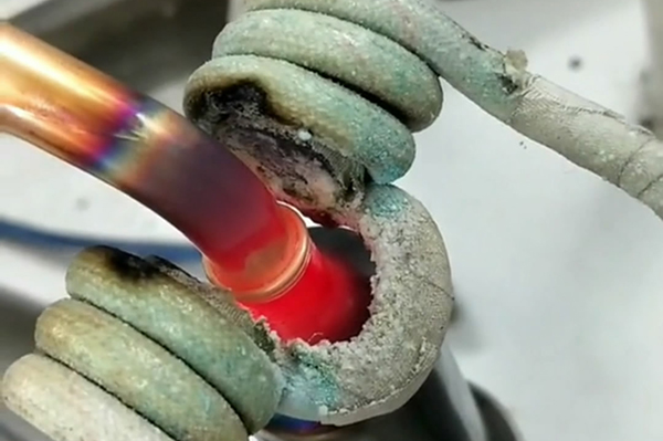 不锈钢管和铜管钎焊在一起，异种金属焊接用高频焊机