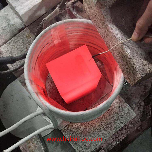 中频芭乐污视频加热设备全桥逆变器的电路